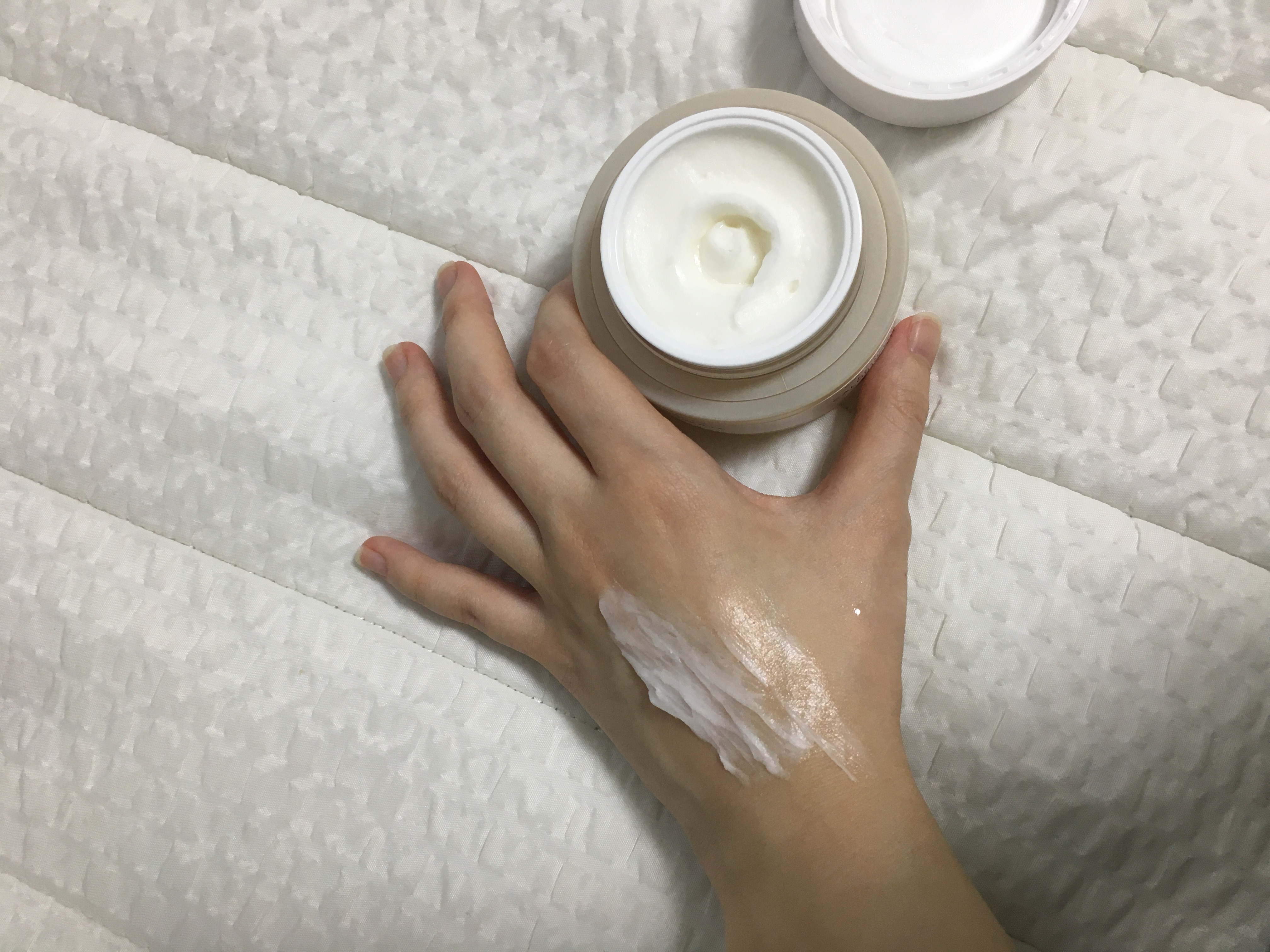 해당 이미지를 불러올 수 없습니다.